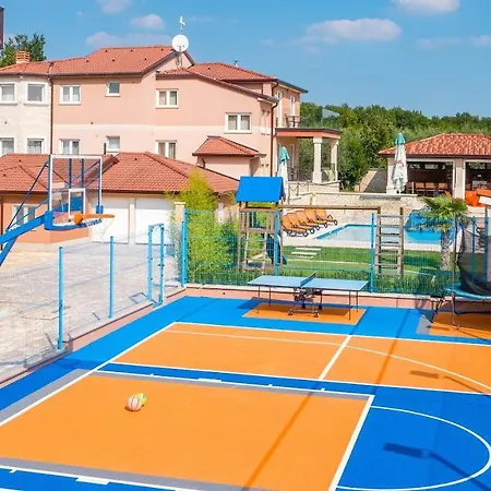 Istrakamen Villa Ližnjan