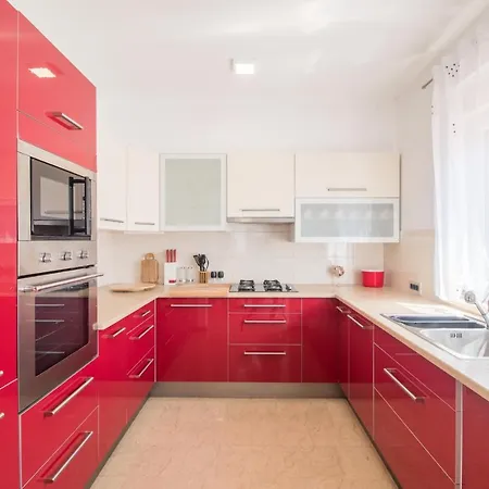 Willa Istrakamen Ližnjan