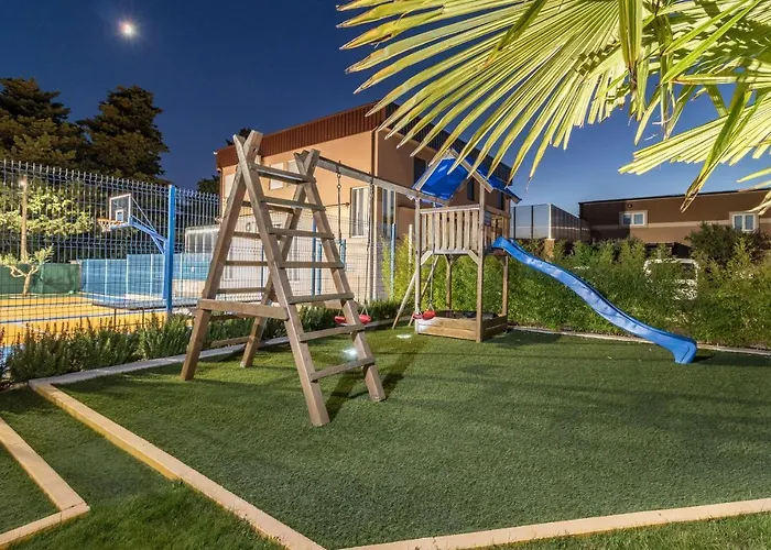 Istrakamen Vila Liznjan